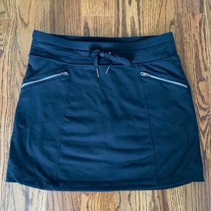Super Cute Athleta Skort, Black, Size XS